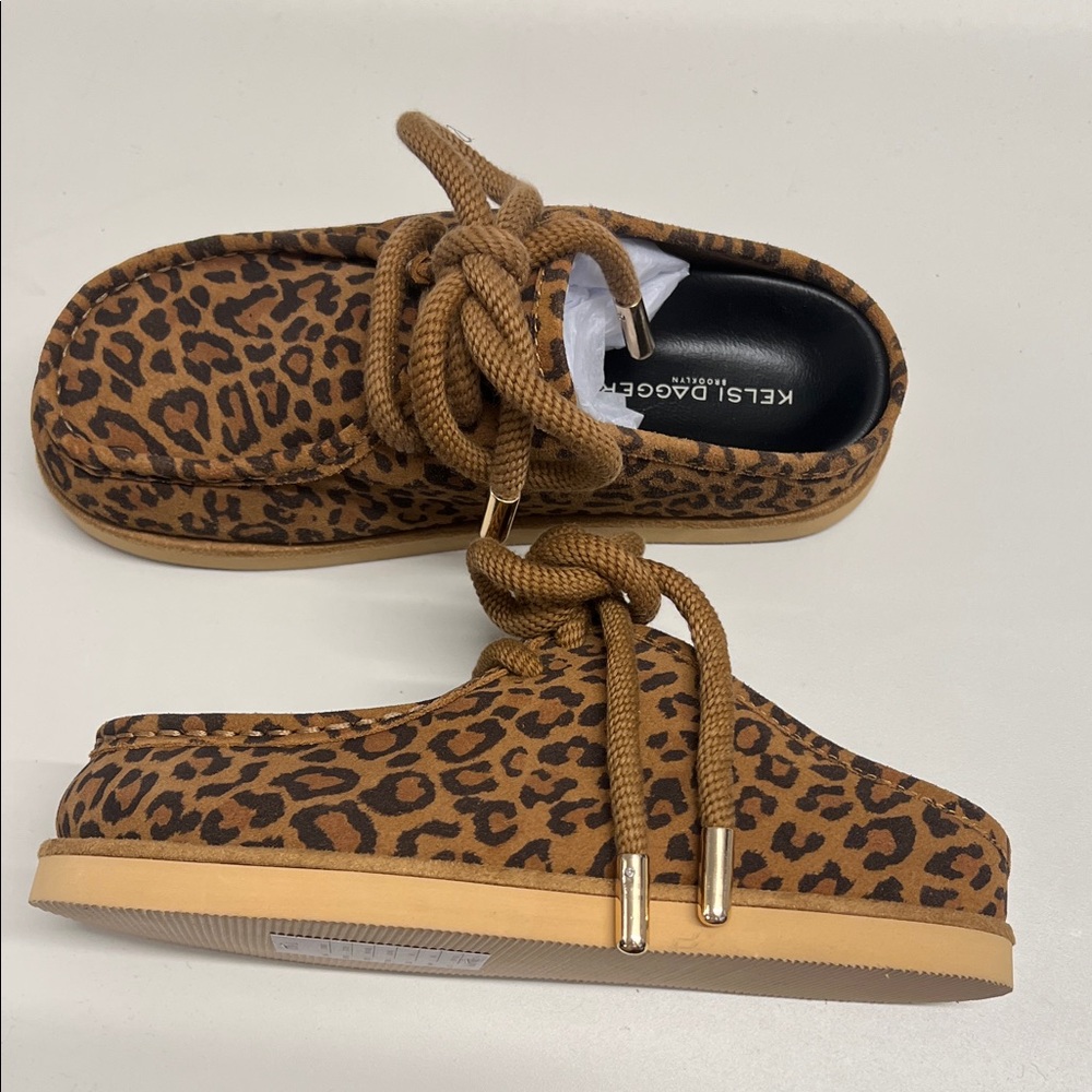 Kelsi Dagger Leopard Print Shoes - Picture 3 of 3